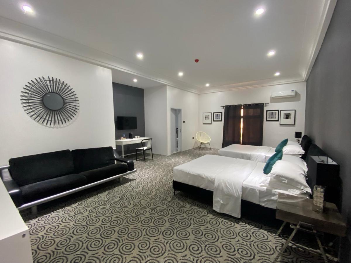 Muse Boutique Hotel Энугу Экстерьер фото