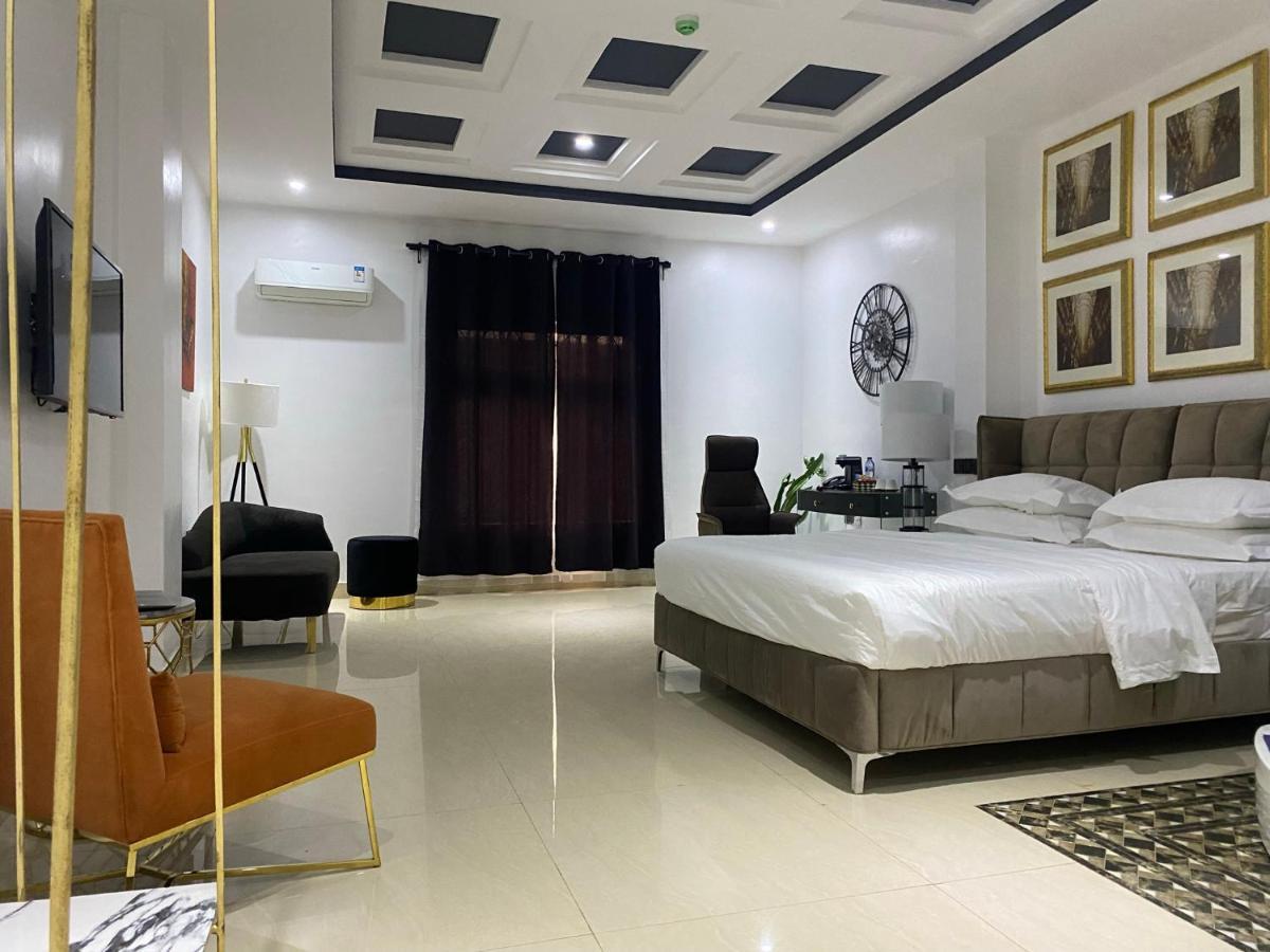 Muse Boutique Hotel Энугу Экстерьер фото