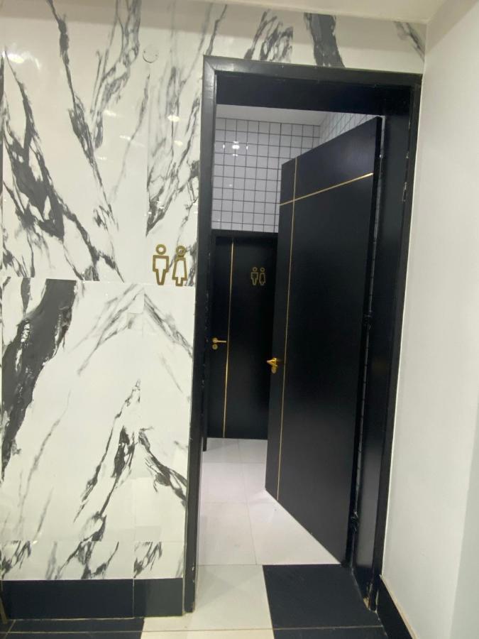Muse Boutique Hotel Энугу Экстерьер фото