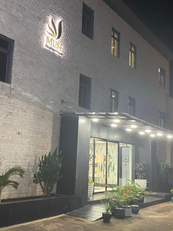 Muse Boutique Hotel Энугу Экстерьер фото