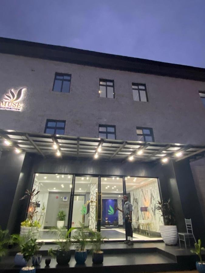 Muse Boutique Hotel Энугу Экстерьер фото
