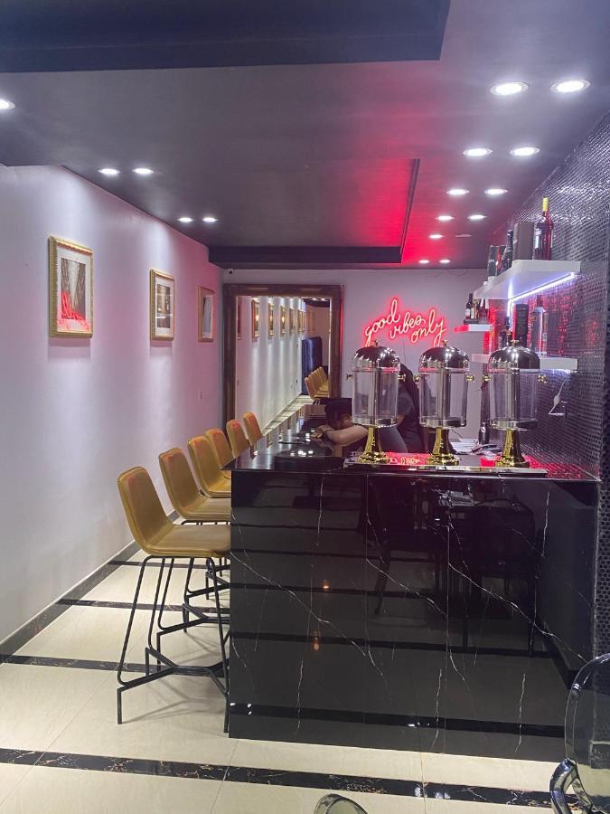 Muse Boutique Hotel Энугу Экстерьер фото