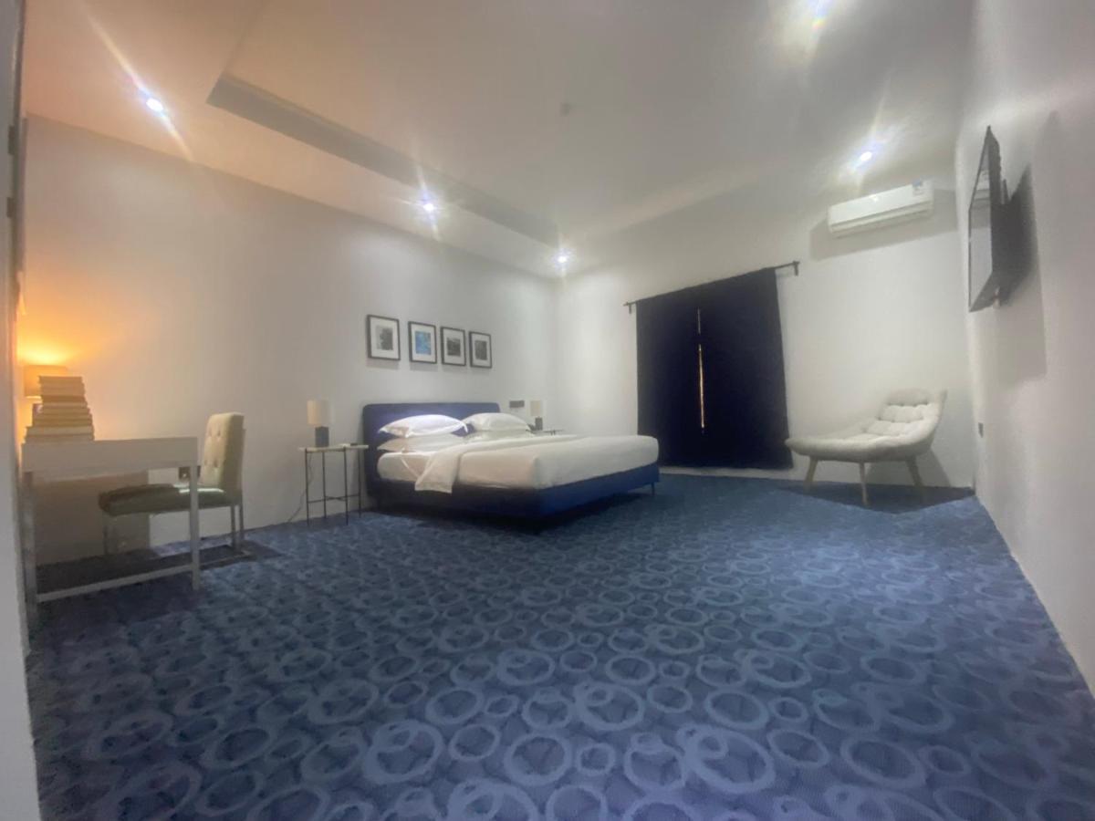 Muse Boutique Hotel Энугу Экстерьер фото