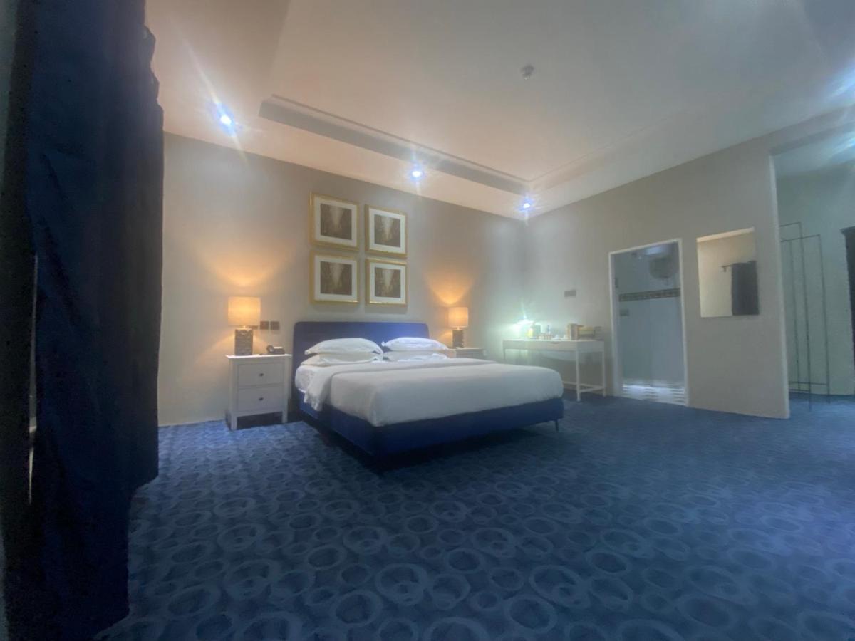 Muse Boutique Hotel Энугу Экстерьер фото